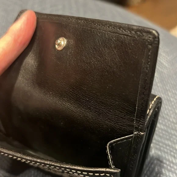 COACH Wallet Canvas Leather Signature Bifold Buckled Wallet. Authentic. Exc Cond - Picture 5 of 5